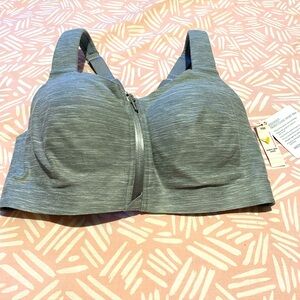 Victoria Secret Front Close Sport Bra; Gray; 32DD; (NWT)